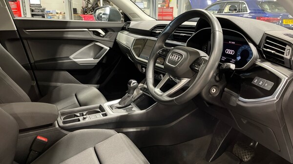Used Audi Q3 2023 for sale - 75682808: Photo 43
