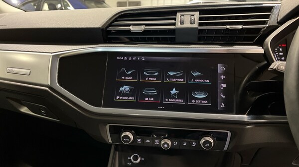 Used Audi Q3 2023 for sale - 75682808: Photo 45