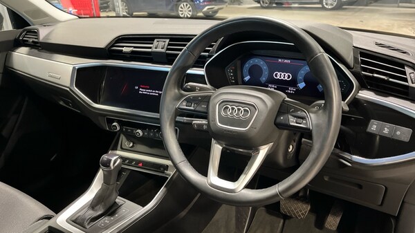Used Audi Q3 2023 for sale - 75682808: Photo 6
