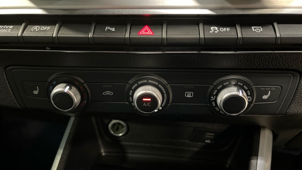 Used Audi Q2 2021 for sale - 76441926: Photo 16