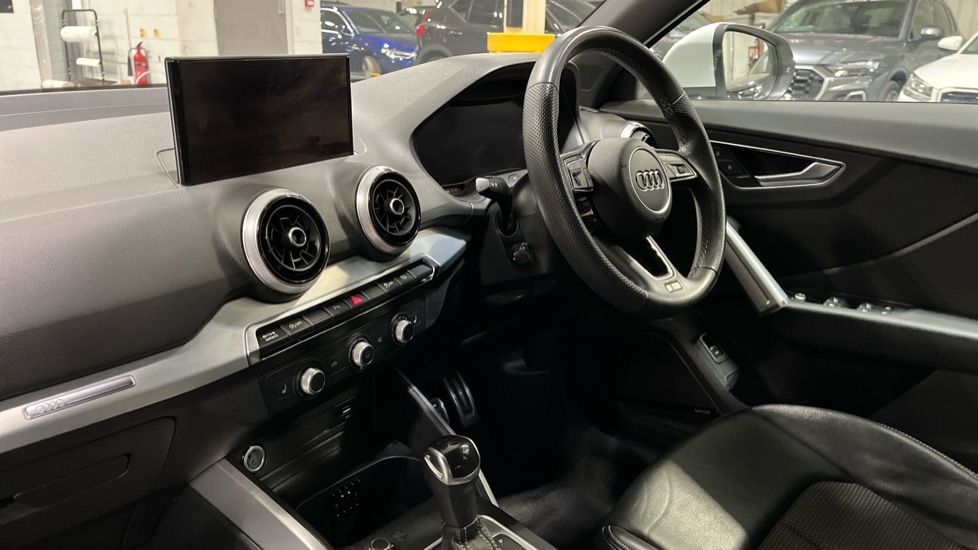 Used Audi Q2 2021 for sale - 76441926: Photo 2