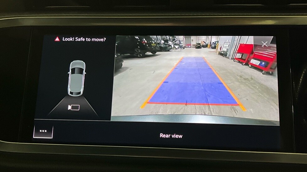 Used Audi Q3 2020 for sale - 76745300: Photo 35