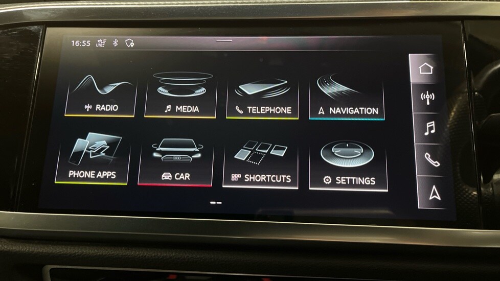 Used Audi Q3 2020 for sale - 76745300: Photo 48