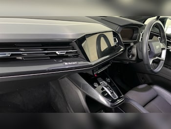 Used Audi Q4 e-tron 2022 for sale - 76415073: Photo