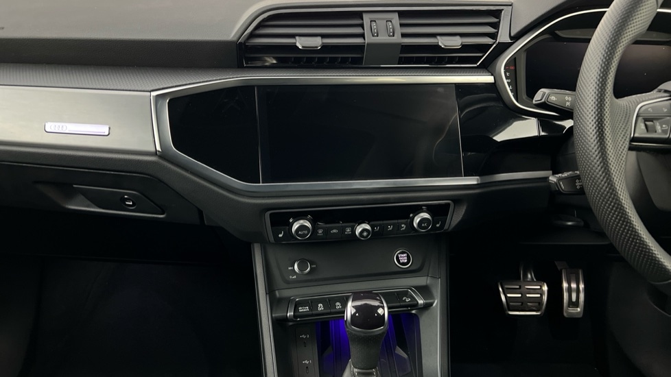 Used Audi Q3 2025 for sale - 76872513: Photo 13