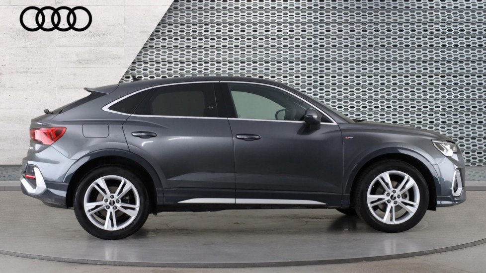 Used Audi Q3 2025 for sale - 76872513: Photo 4