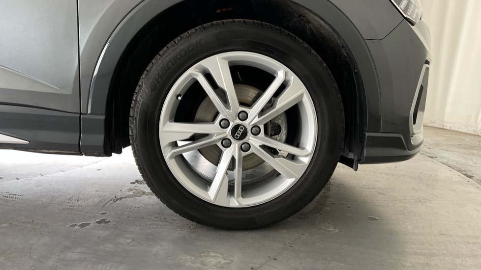 Used Audi Q3 2025 for sale - 76872513: Photo 5