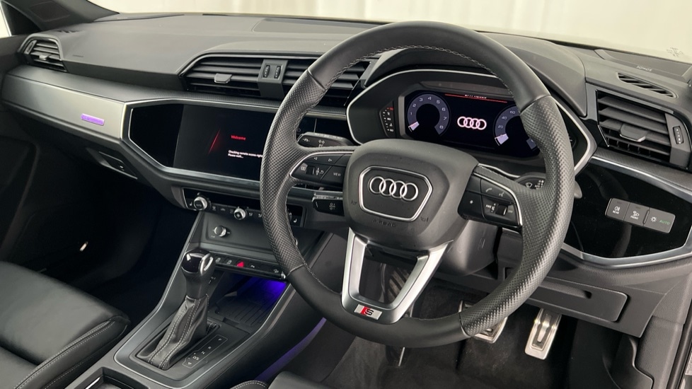 Used Audi Q3 2025 for sale - 76872513: Photo 6