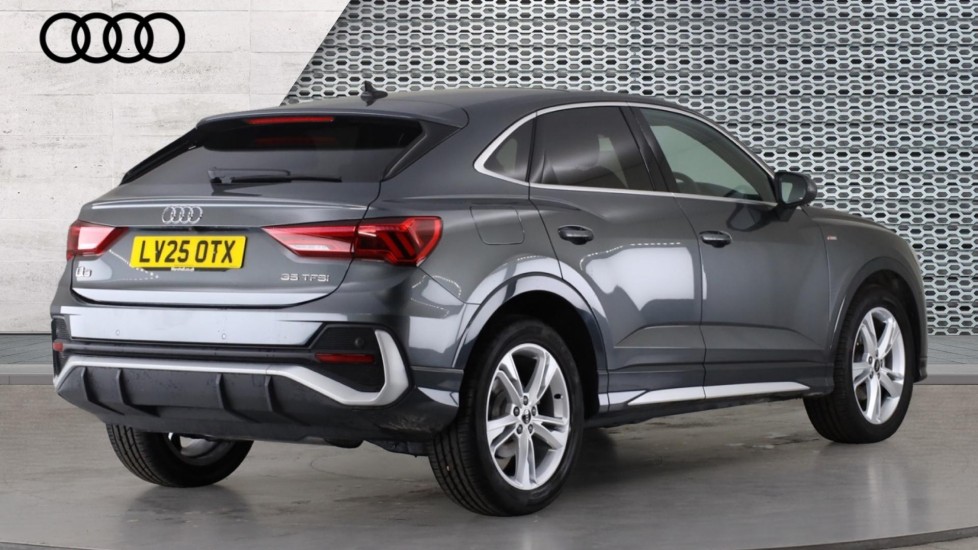 Used Audi Q3 2025 for sale - 76872513: Photo 8