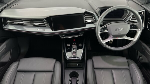 Used Audi Q4 e-tron 2024 for sale - 76272901: Photo 12