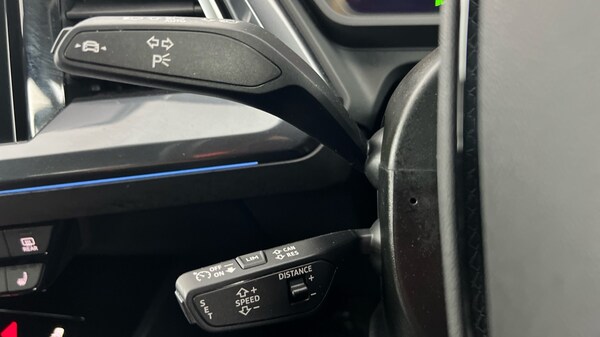 Used Audi Q4 e-tron 2024 for sale - 76272901: Photo 33