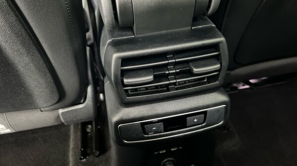 Used Audi Q4 e-tron 2024 for sale - 76272901: Photo 35