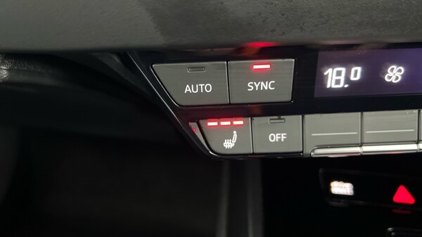 Used Audi Q4 e-tron 2024 for sale - 76272901: Photo 48