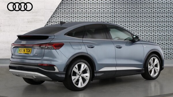 Used Audi Q4 e-tron 2024 for sale - 76272901: Photo 8