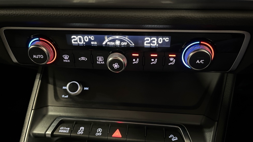 Used Audi Q3 2020 for sale - 76447200: Photo 16