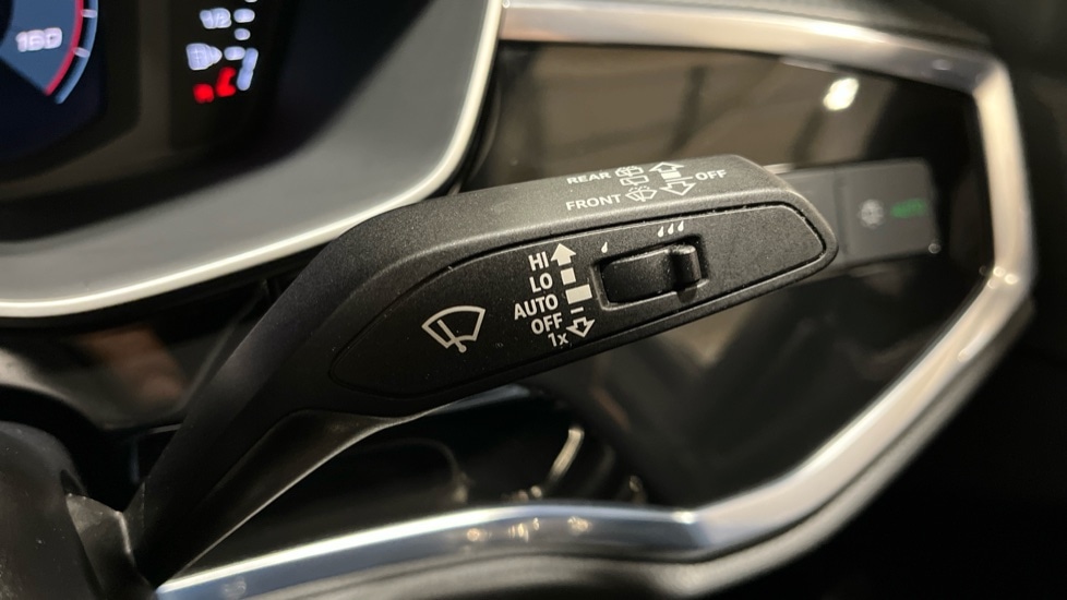 Used Audi Q3 2020 for sale - 76447200: Photo 30