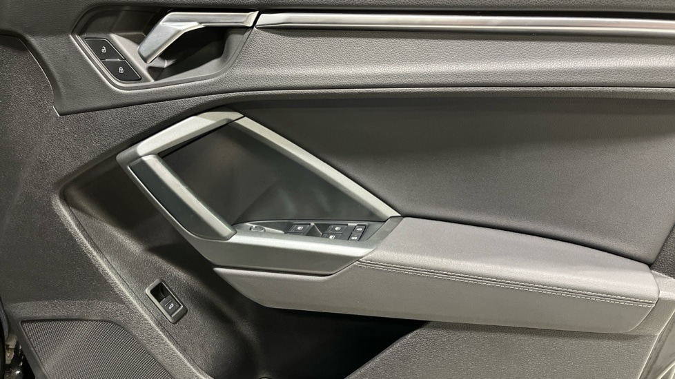 Used Audi Q3 2020 for sale - 76447200: Photo 47