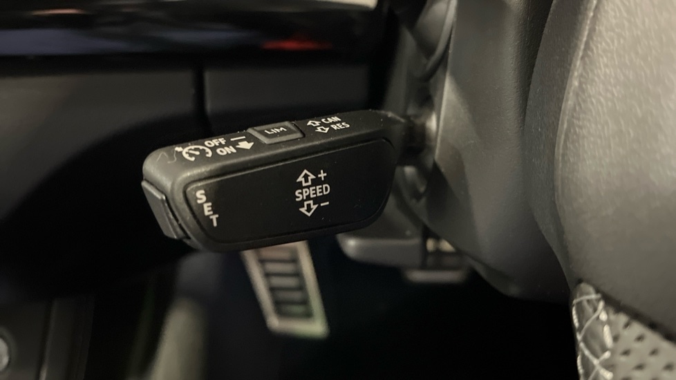 Used Audi Q5 2023 for sale - 77010275: Photo 41