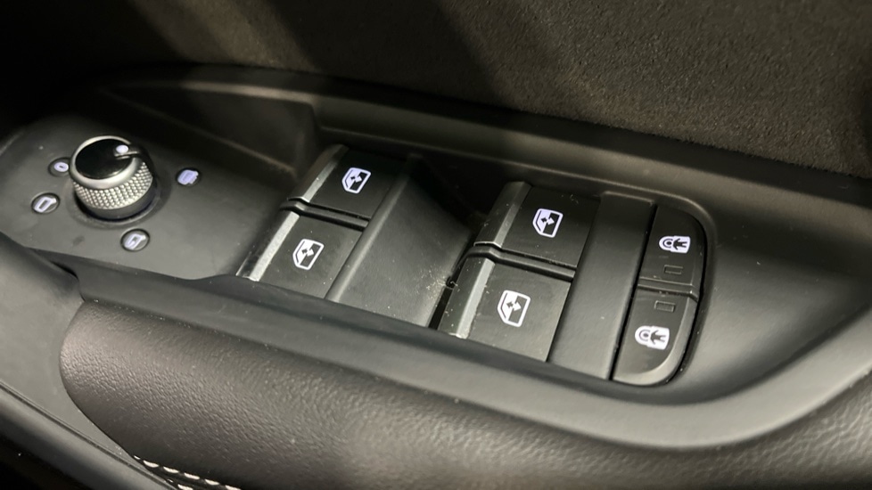 Used Audi Q5 2023 for sale - 77010275: Photo 43