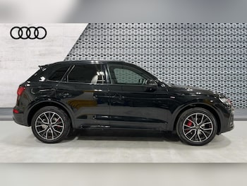 Used Audi Q5 2023 for sale - 77010275: Photo