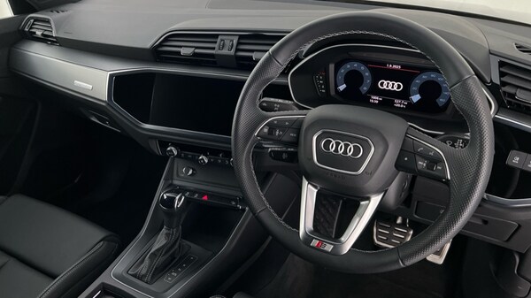 Used Audi Q3 2024 for sale - 75664802: Photo 6