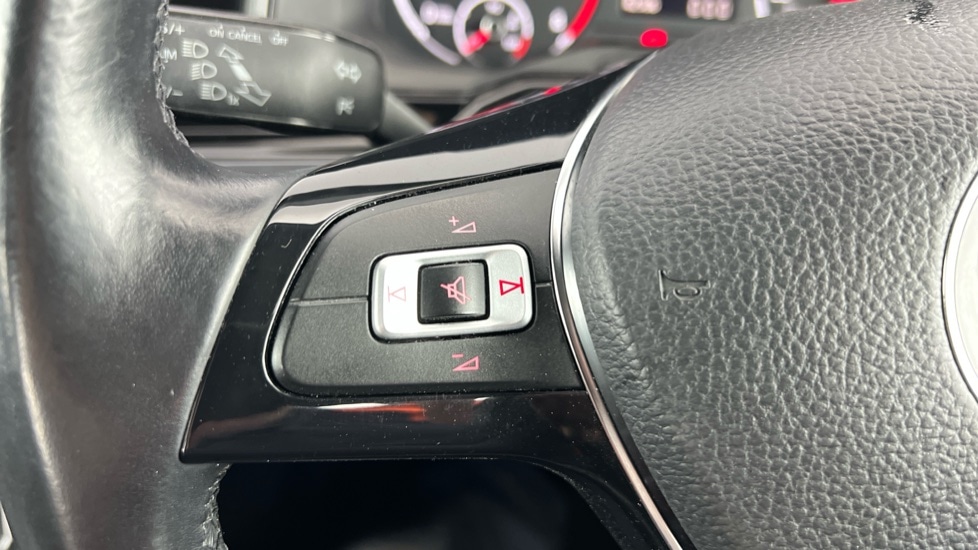 Used Volkswagen Polo 2018 for sale - 76869537: Photo 23