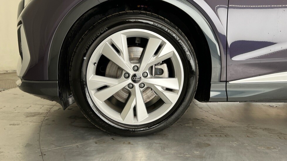 Used Audi Q4 e-tron 2025 for sale - 76289866: Photo 21