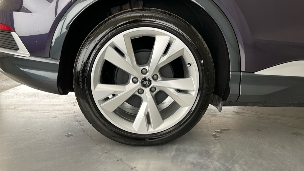 Used Audi Q4 e-tron 2025 for sale - 76289866: Photo 23