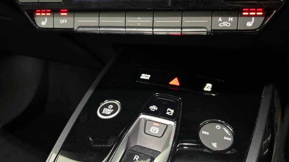 Used Audi Q4 e-tron 2025 for sale - 76289866: Photo 34