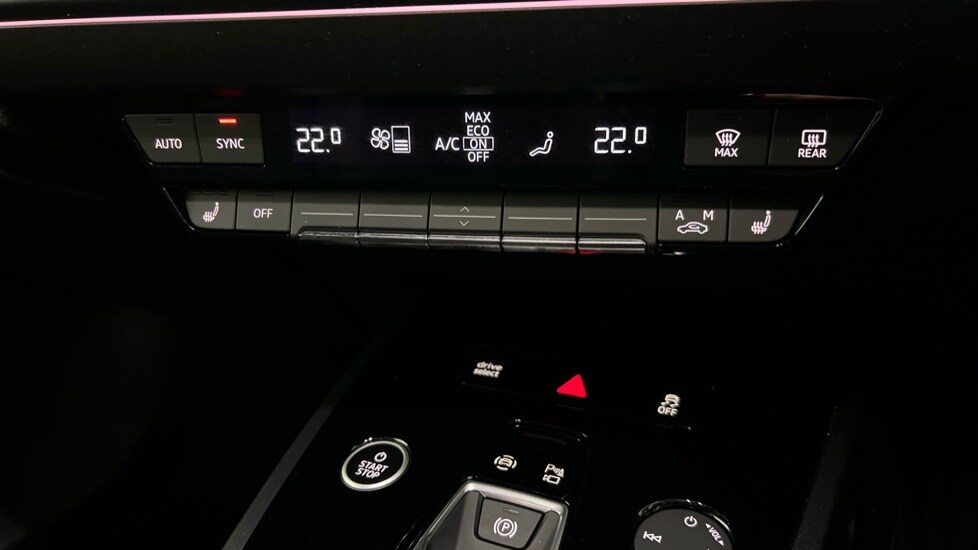 Used Audi Q4 e-tron 2025 for sale - 76289866: Photo 35