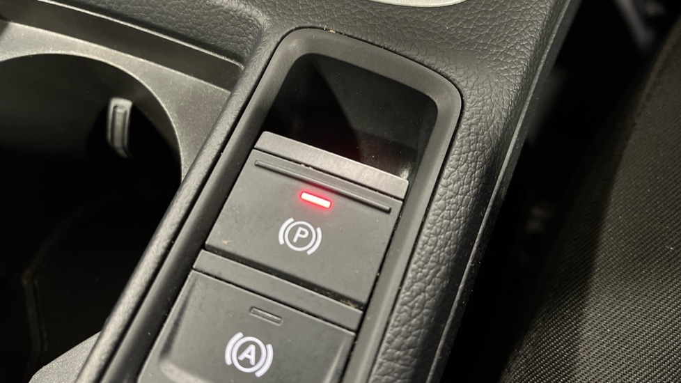 Used Audi Q3 2023 for sale - 76033788: Photo 40