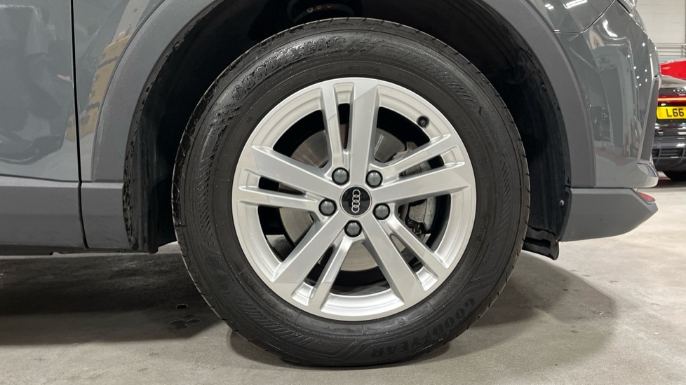 Used Audi Q3 2023 for sale - 76033788: Photo 5