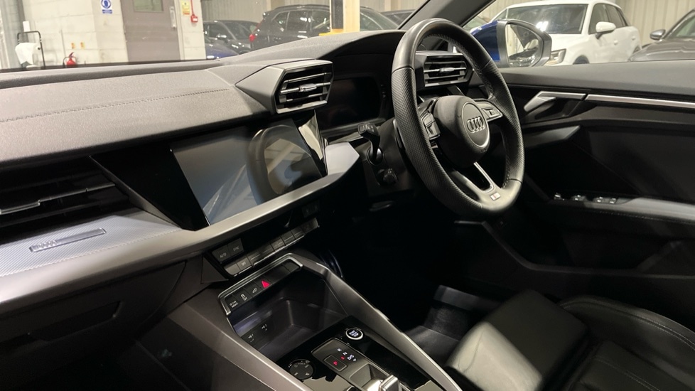 Used Audi A3 2024 for sale - 76172342: Photo 2