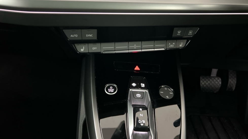 Used Audi Q4 e-tron 2024 for sale - 76441909: Photo 16