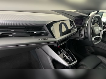 Used Audi Q4 e-tron 2024 for sale - 76441909: Photo