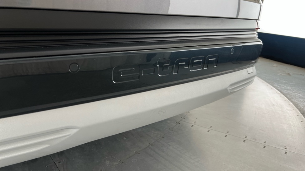 Used Audi Q4 e-tron 2024 for sale - 76441909: Photo 40