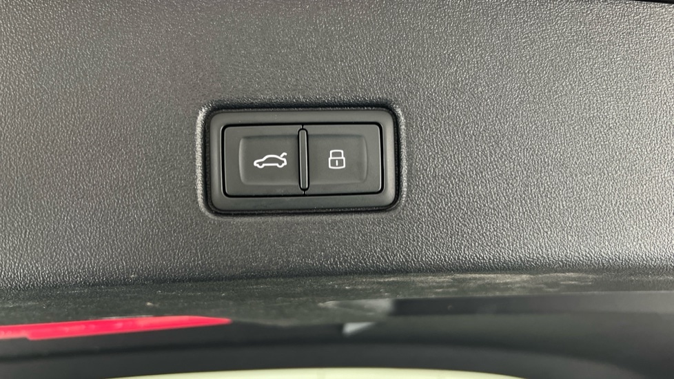 Used Audi Q4 e-tron 2024 for sale - 76441909: Photo 41