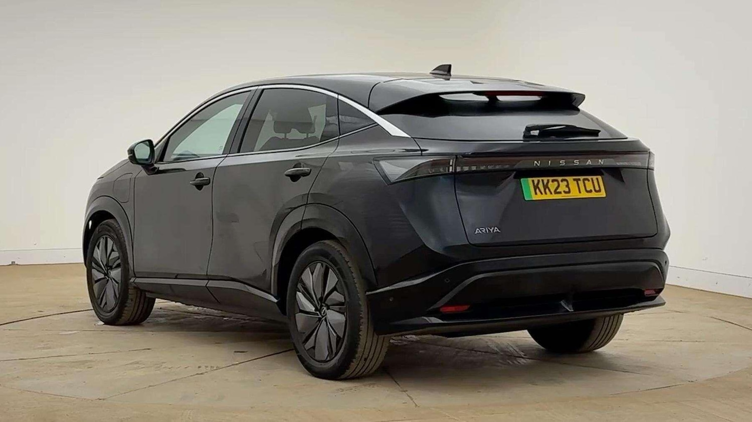 Used Nissan ARIYA 2023 for sale - 78203994: Photo 2