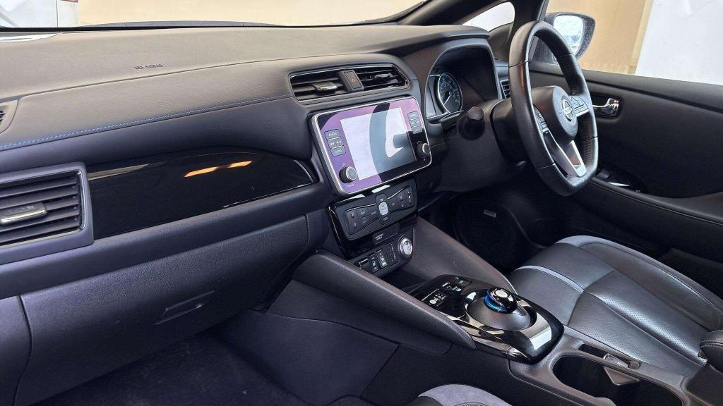 Used Nissan Leaf 2021 for sale - 77107061: Photo 3