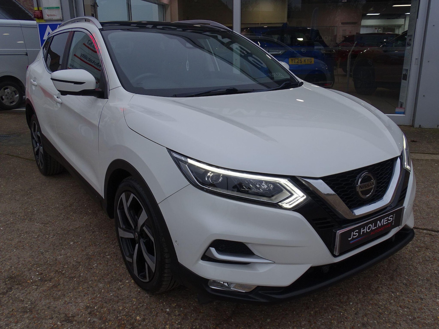Used Nissan Qashqai 2018 for sale - 77378229: Photo 6