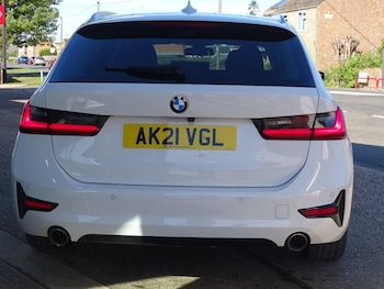 Used BMW 3 Series 2021 for sale - 75723534: Photo