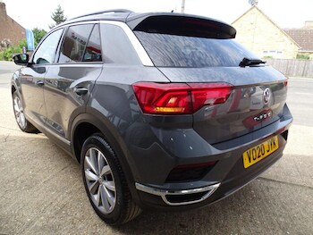 Used Volkswagen T-Roc 2020 for sale - 75537636: Photo