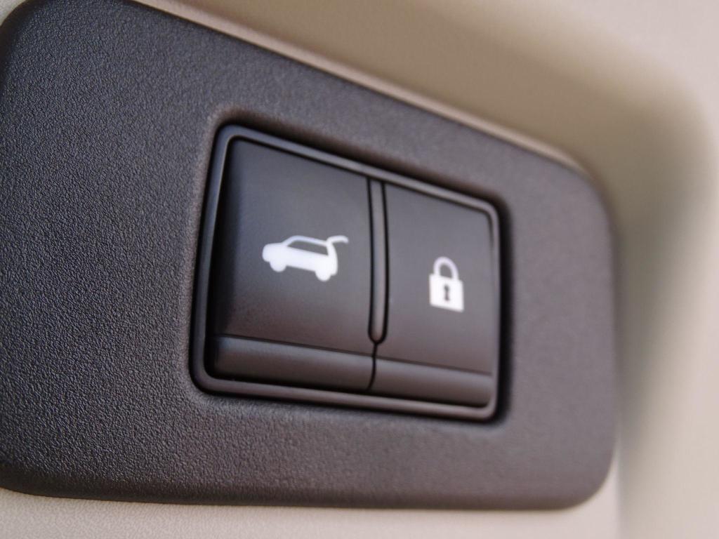 Used Nissan ARIYA 2025 for sale - 77045482: Photo 22