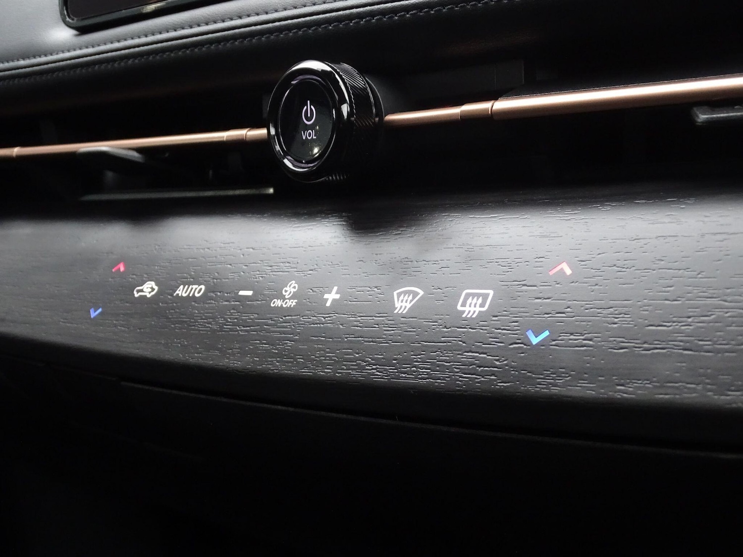 Used Nissan ARIYA 2024 for sale - 77378224: Photo 38