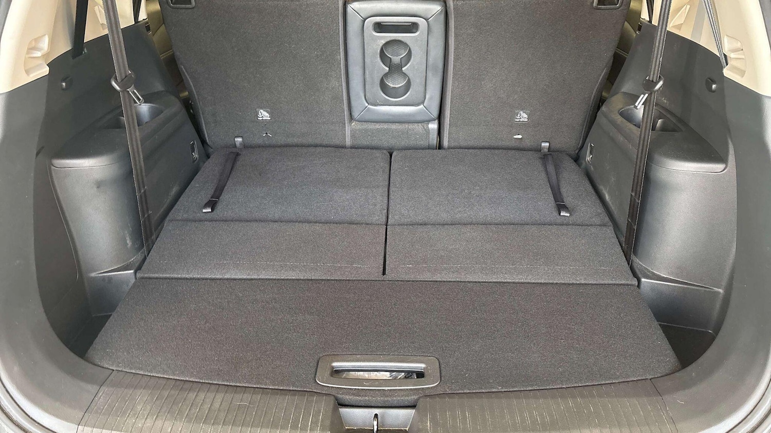 Used Nissan X-Trail 2023 for sale - 77908719: Photo 3