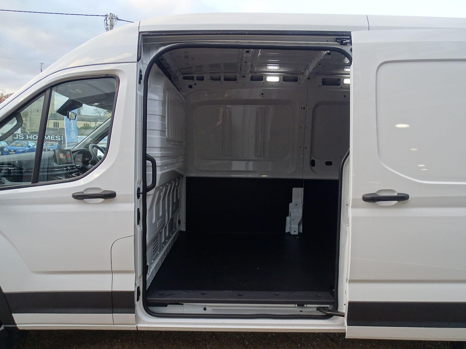 Used Maxus Deliver 9 2025 for sale - 77378208: Photo 28