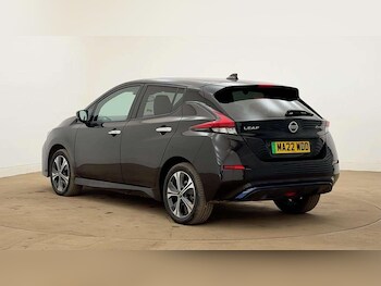 Used Nissan Leaf 2022 for sale - 77824143: Photo