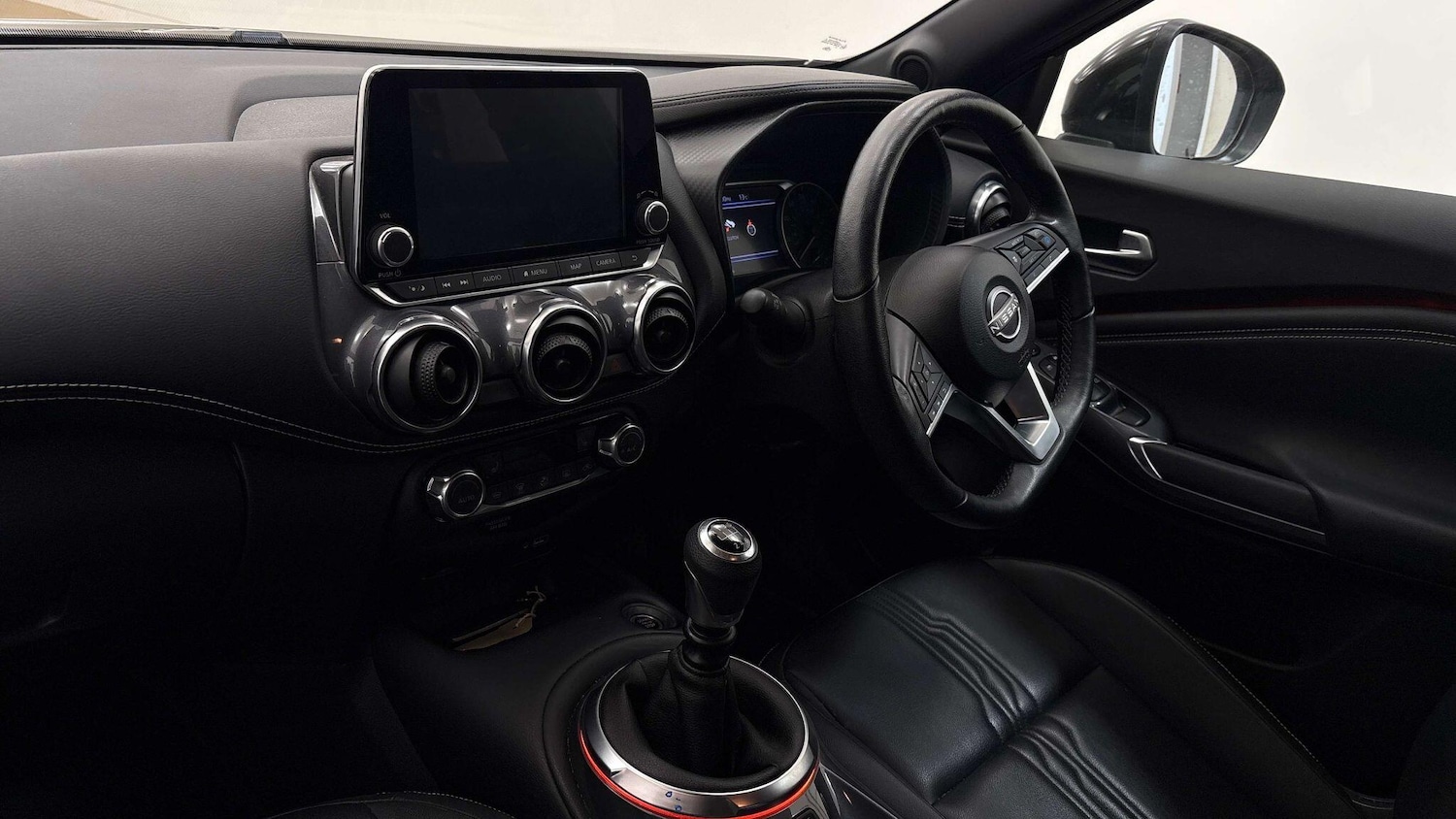 Used Nissan Juke 2023 for sale - 78205226: Photo 3