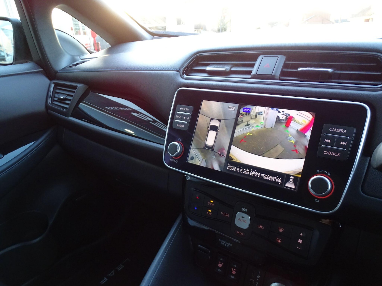 Used Nissan Leaf 2022 for sale - 77378199: Photo 32