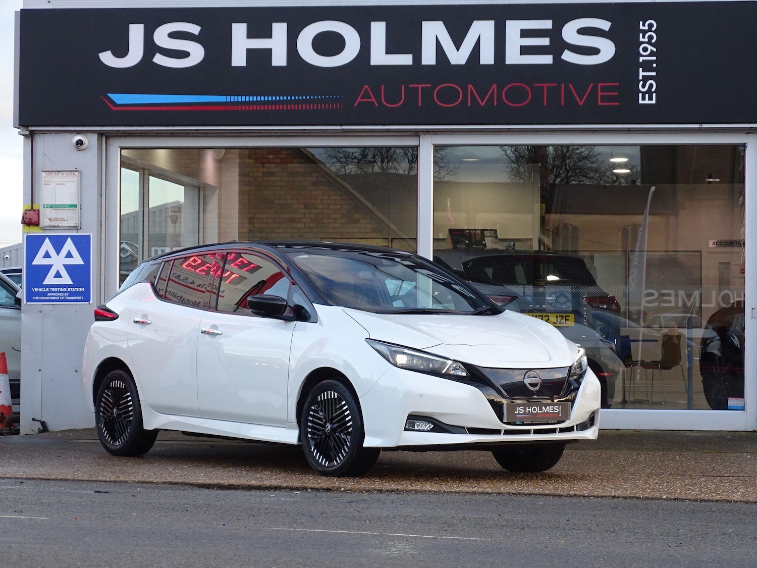 Used Nissan Leaf 2022 for sale - 77378199: Photo 7